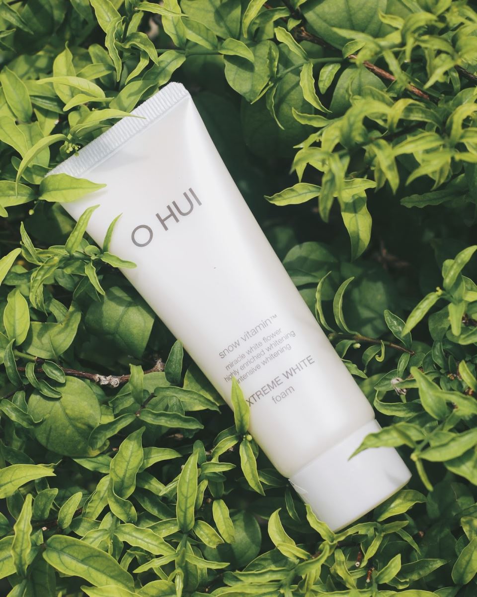 CÁC BƯỚC LÀM TRẮNG DA NHANH CHÓNG VỚI MỸ PHẨM OHUI EXTREME WHITE 
