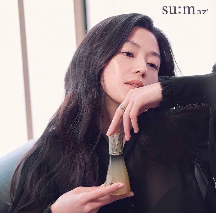 DÀN NGÔI SAO ĐẠI DIỆN THƯƠNG HIỆU CHO MỸ PHẨM OHUI - WHOO - SU:M 37 LÀ AI?